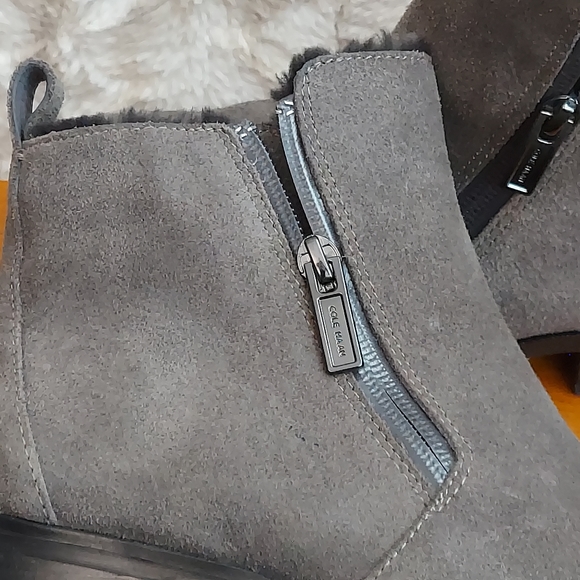 Cole Haan Waterproof Ankle Boots w/fur, sz 7.5 - Picture 5 of 14